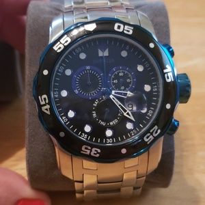 Invictia 842 Pro Diver Watch